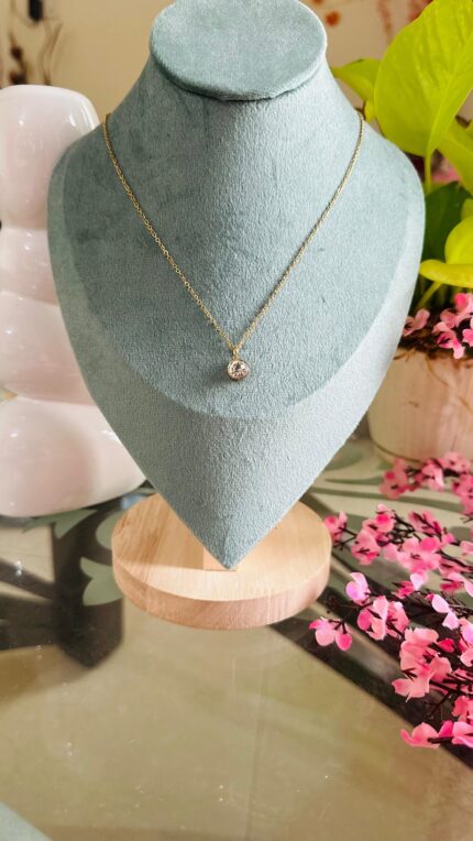 Elegant Single Solitaire Gold Plated Necklace
